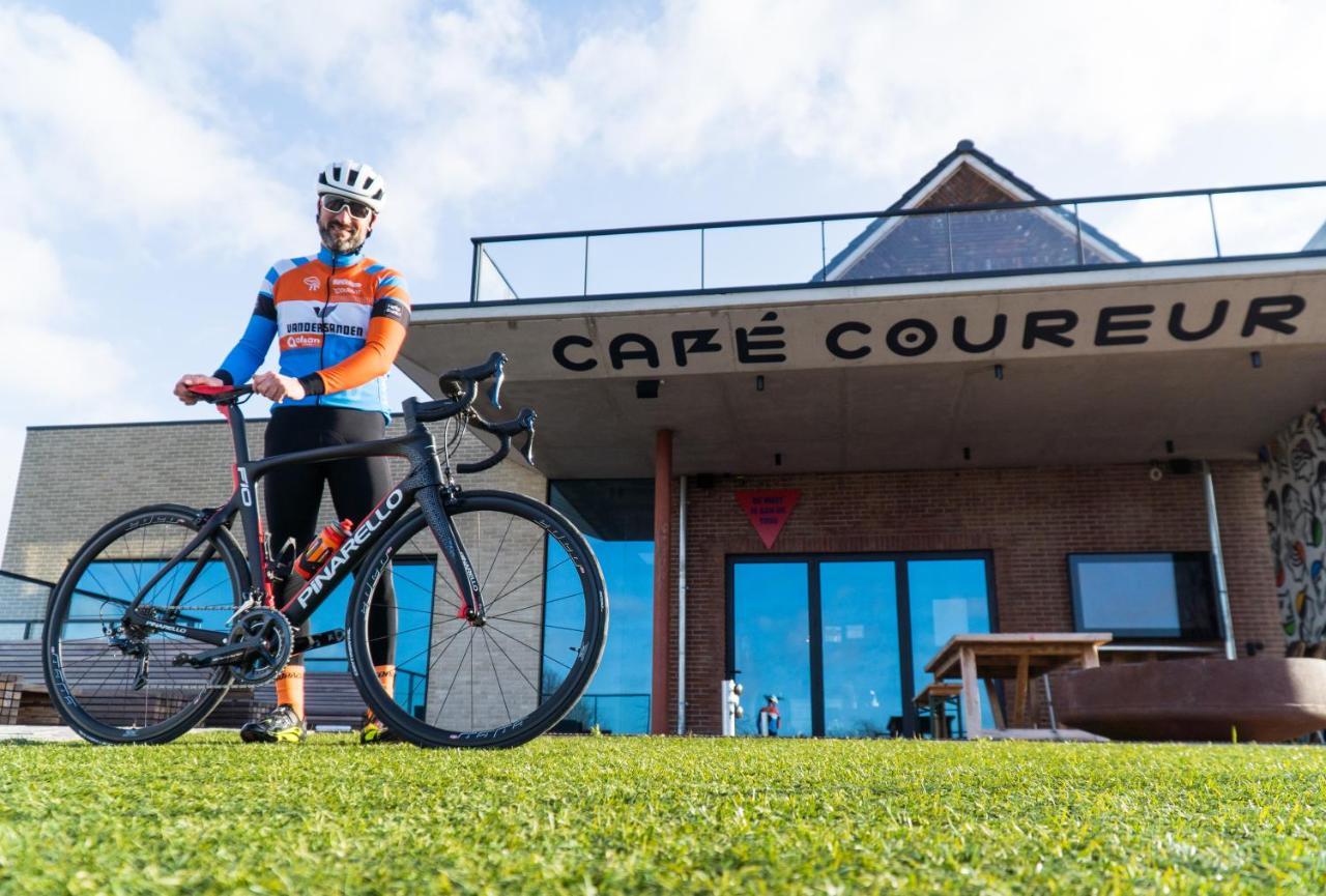 Cafe Coureur Borgloon Hotel Eksteriør billede
